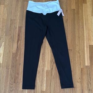 Victoria's Secret Black and White Leggings with Stretchy Fit
